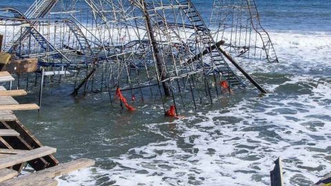 Image of the roller coaster in the Atlantic Ocean