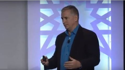 Image of Kevin Jennings giving his Annual Meeting 2018 keynote address.