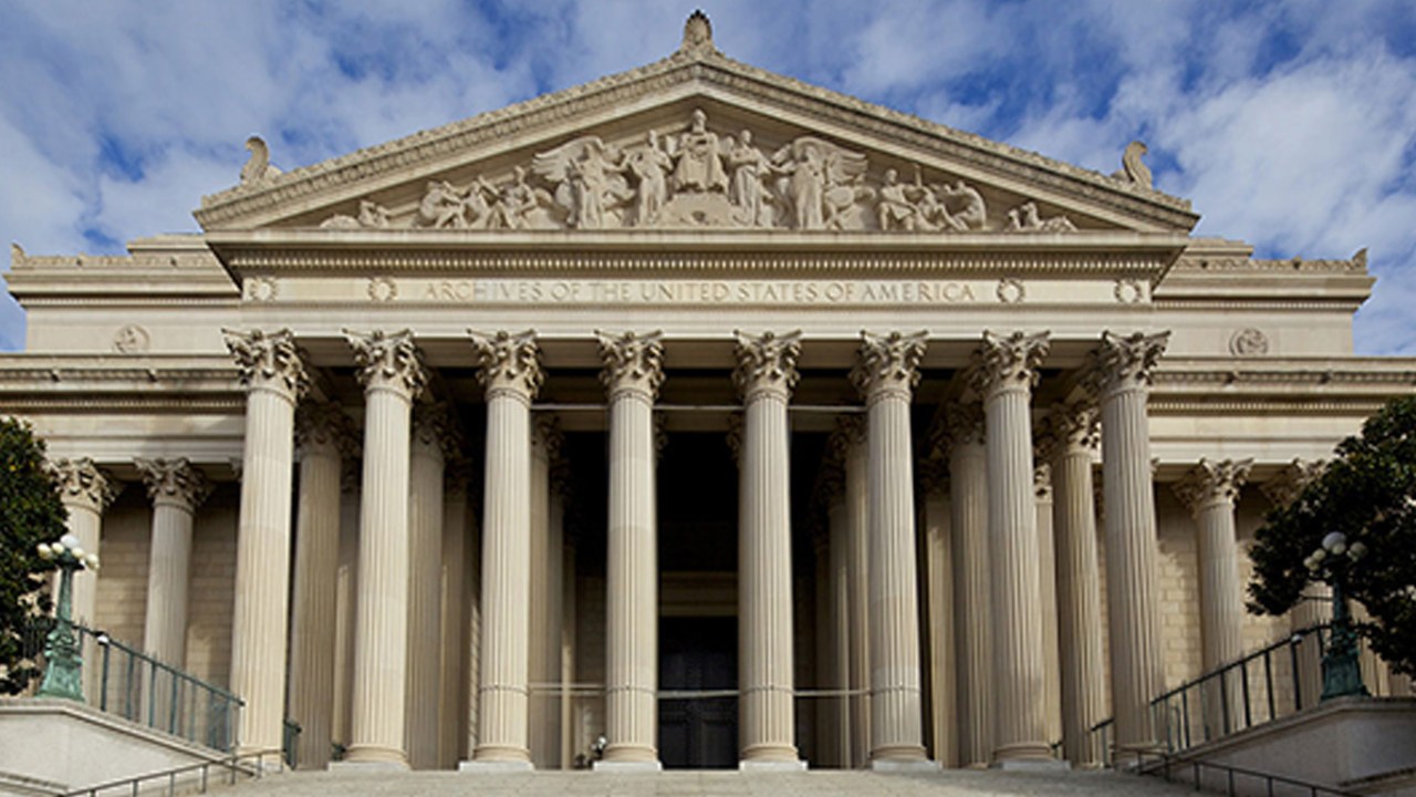 Exterior front facade of the National Archives and Records Administration