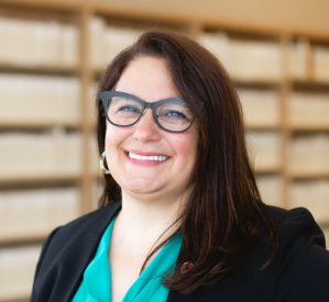 Headshot of Dawn DiPrince