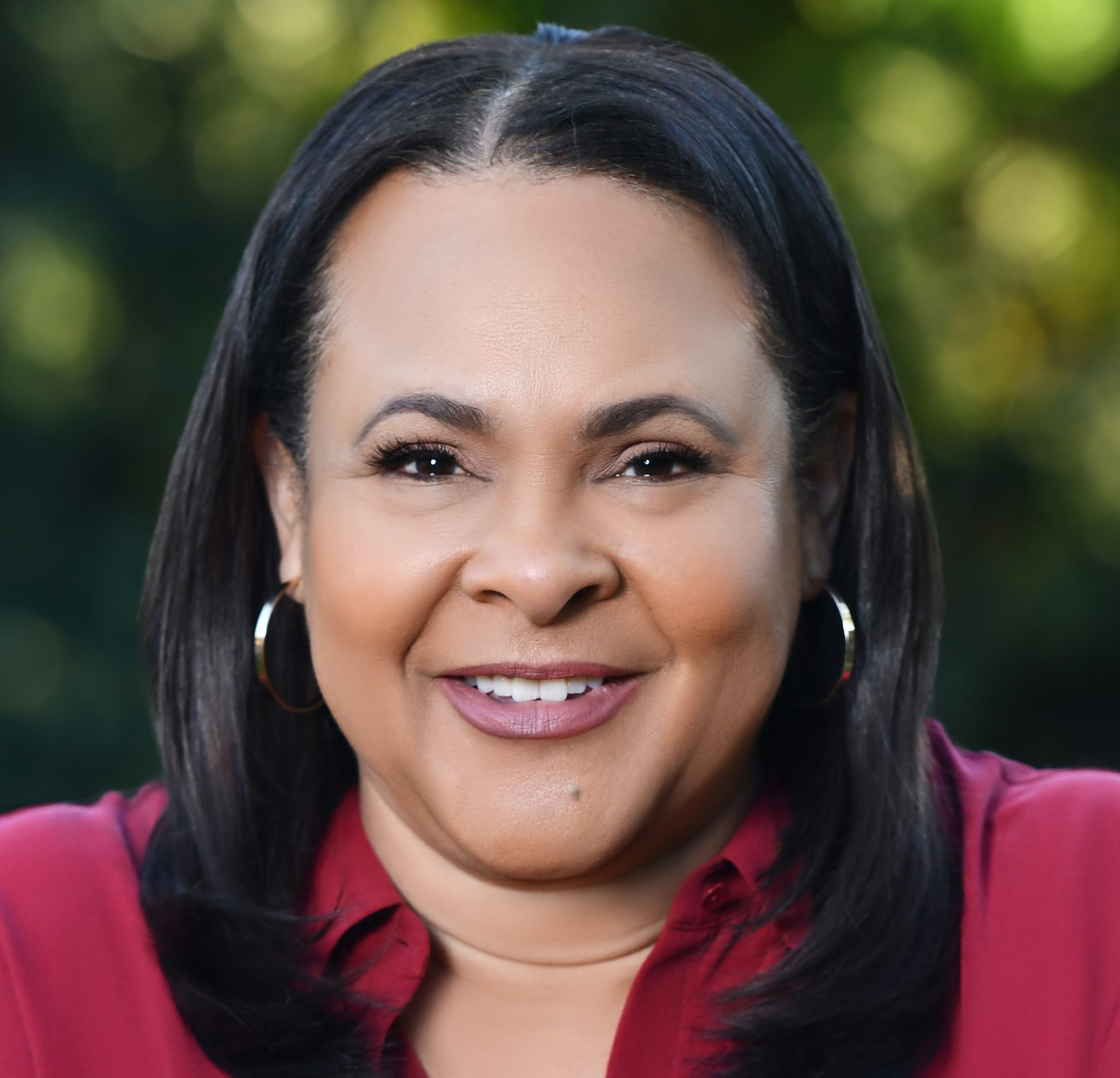 Headshot of Tracy L. Lawrence