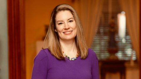 Headshot of Becky Beaulieu